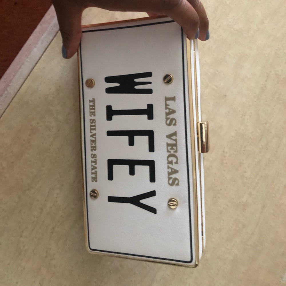 A cute WIFEY Clutch